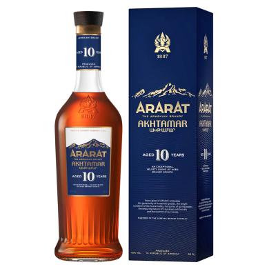 Ararat 10 Y.O. 0,7l 40% + kartón