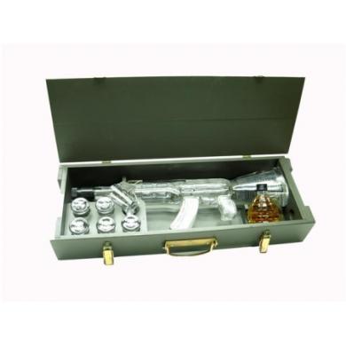 Red Army Kalashnikov Vodka 1,0l 40% + Granát likér 0,2l 40% a 6 pohárikov v drevenej kazete