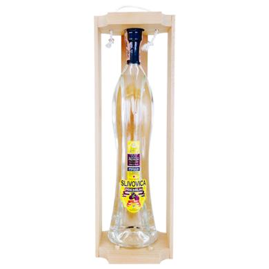Prelika Slivovica Premium 0,5l 52% + drevená kazeta